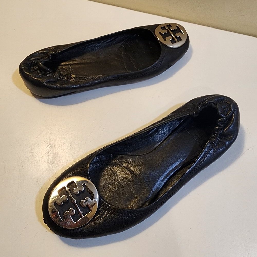 Tory Burch Black  Ballet Flats with Silver Emblem Size 7